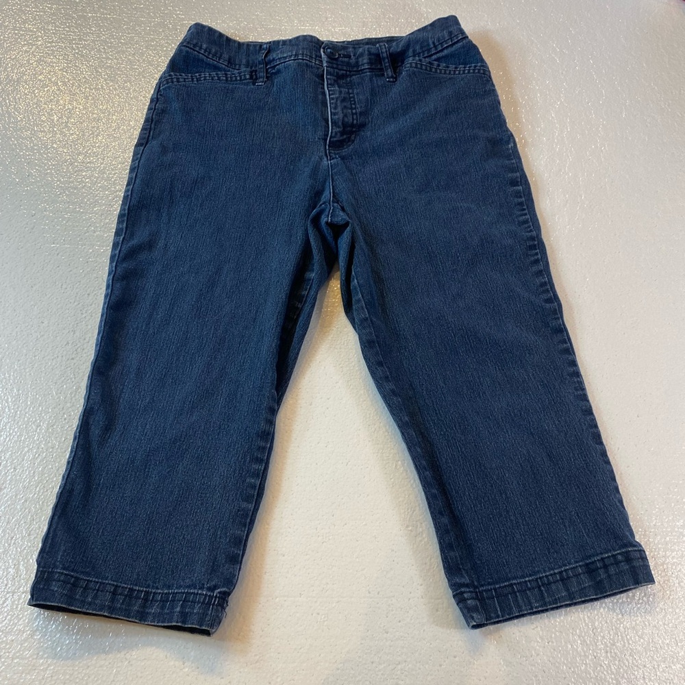 St. John's Bay Medium/Dark Blue Jeans Capris